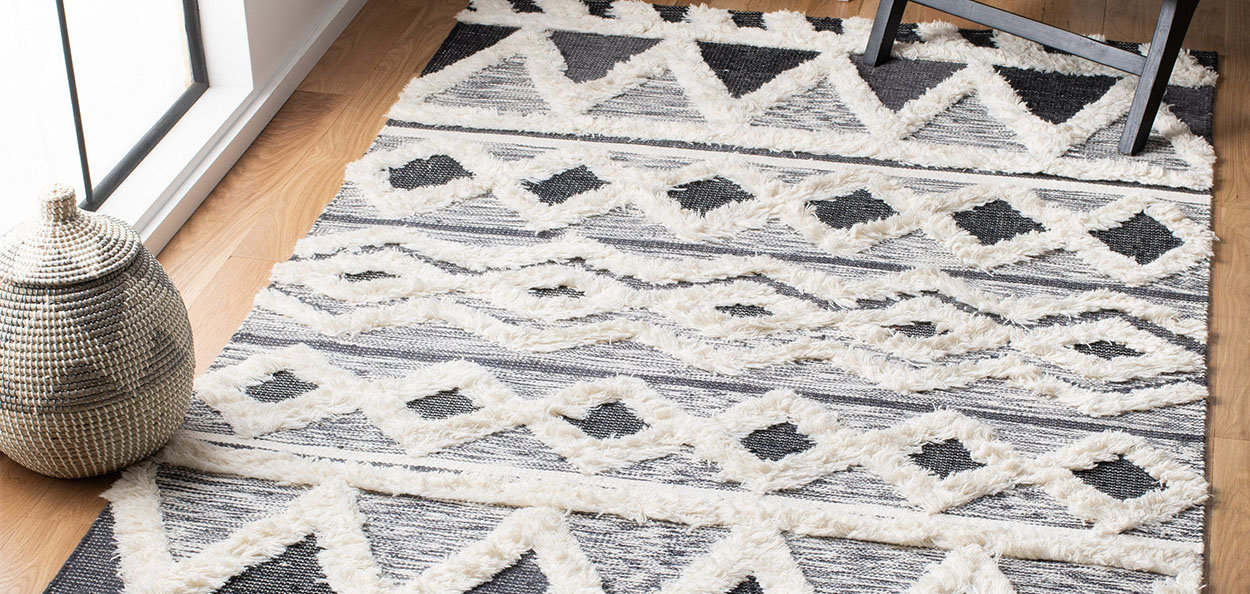 7 Reasons Why Rugs are Essential Home Decor